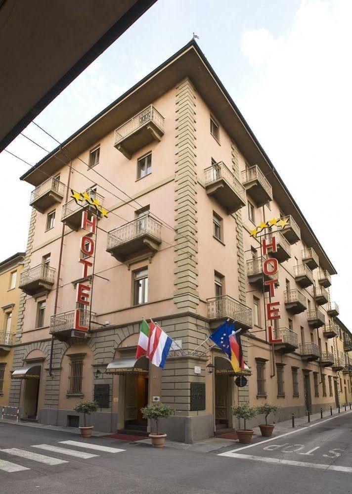 Hotel Savona Alba  Exterior foto